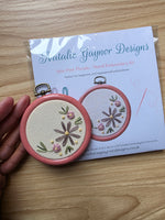 Mini Florals - Mini Hand Embroidery Kit